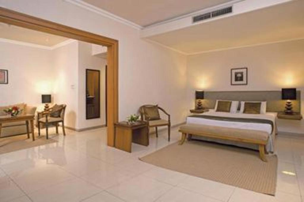 Le Beringin Hotel Salatiga Exterior foto