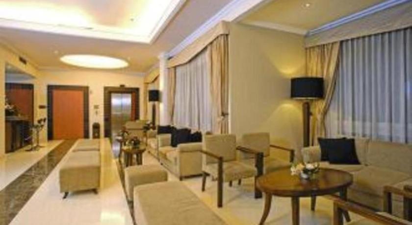 Le Beringin Hotel Salatiga Exterior foto